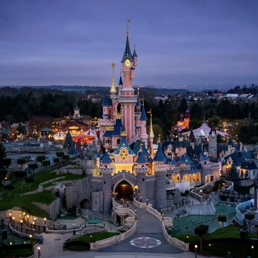 Coperni将在巴黎迪士尼乐园举办下一个时装秀