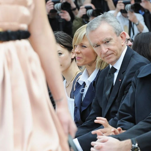 LVMH、历峰与10亿股息