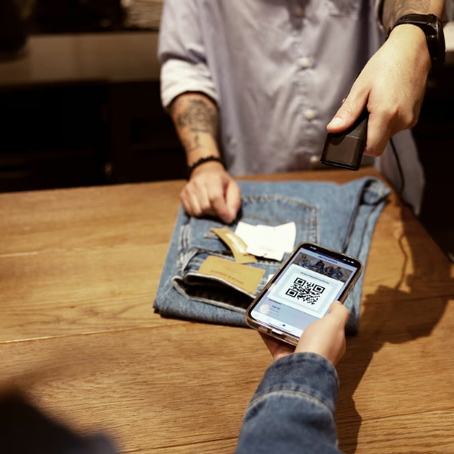 Bestseller 年度收入下降4%，但利润上升