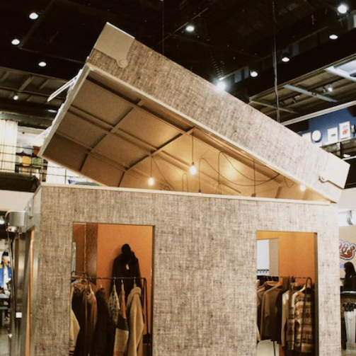 Weekend Max Mara ♥ Merci联名系列在巴黎限时快闪店亮相