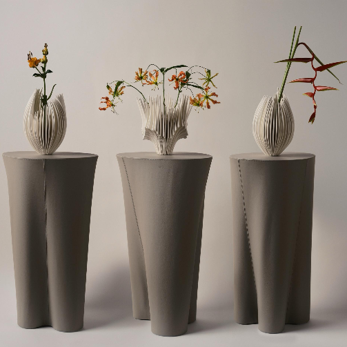  Poltrona Frau 携手陶艺大师奈良祐希，匠心呈现艺术