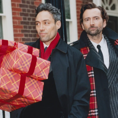 Burberry喜讯：销售下滑放缓，但重振仍在进行中