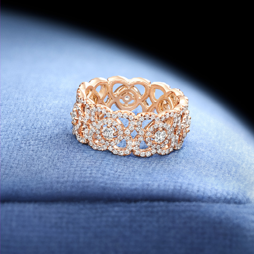 DE BEERS推出品牌活动“PORTRAITS OF TRUE BRILLIANCE内蕴，如钻闪耀 ”