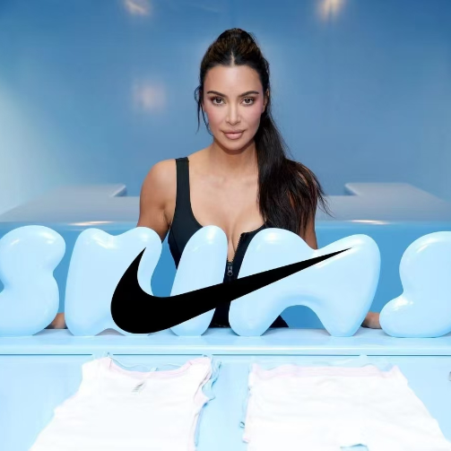 耐克携手 Skims 推出女性健身新品牌 NikeSkims