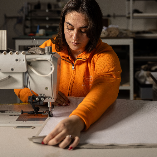 Poltrona Frau 启动 Atelier dei Saperi 匠艺工坊项目