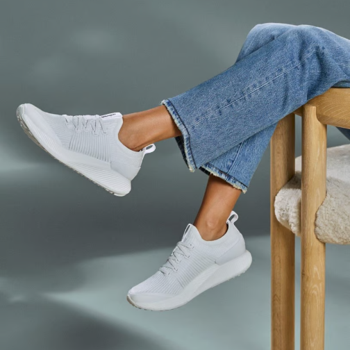 Allbirds公布2024年收入大幅下滑