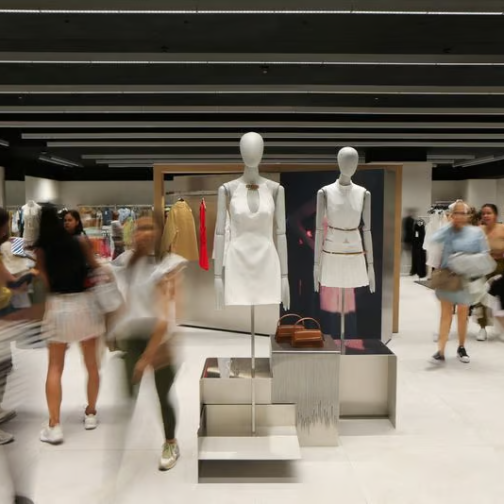 Zara母公司运输排放激增10%，面临减排挑战