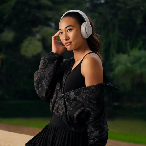 Beats官宣郑钦文为全球品牌代言人