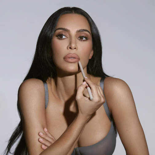 Coty将其在Kim Kardashian品牌的股份出售给Skims