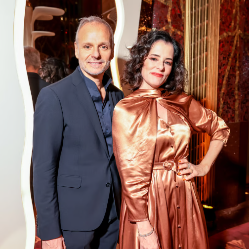 纽约春天百货盛大开业