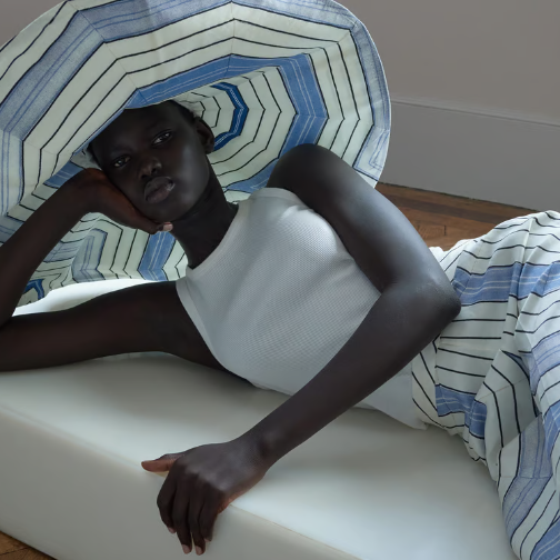 Sandro受Louise Bourgeois启发推出全新系列