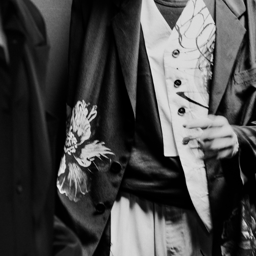 山本耀司Yohji Yamamoto全新2025春夏系列现已发售