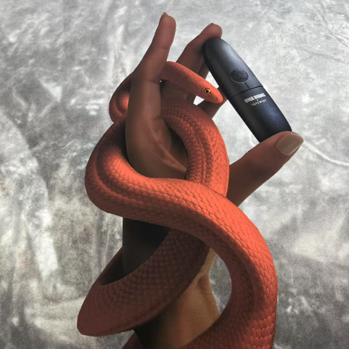 UMA WANG×TOTEMIST联名口红套壳发布，东方哲思与数字诗意的美学共振