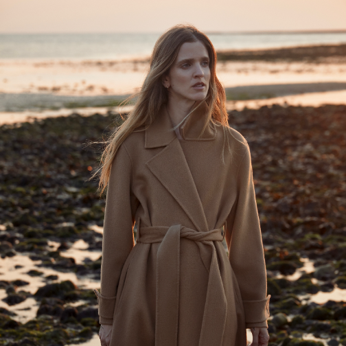 伦敦独立设计师品牌ANDREA TANG发布2025春夏系列