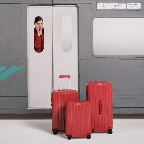 春日献礼：RIMOWA（日默瓦）陪伴见证她的每一程光芒绽放