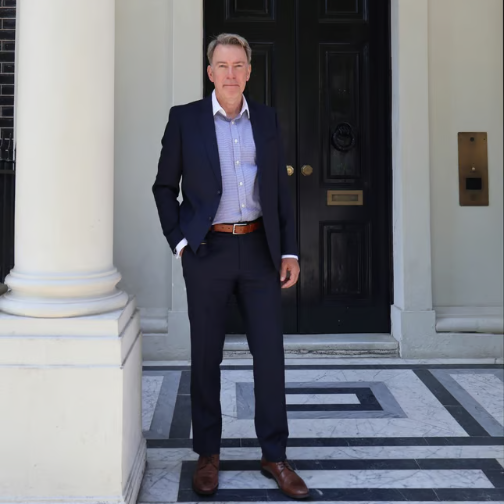 Andrew Ginn执掌JCA伦敦时尚学院