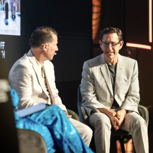 Saks Global与Authentic合资布局奢侈品零售