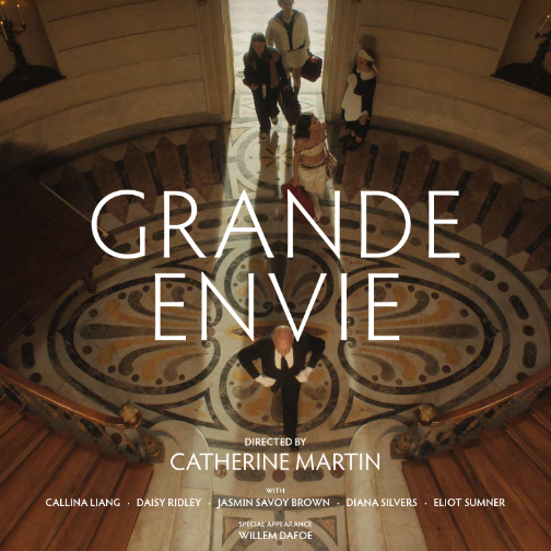 MIU MIU联合CATHERINE MARTIN呈献MIU MIU UPCYCLED系列