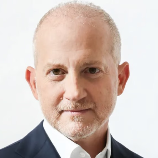 Burberry 新CEO上任9月已获得近260万英磅收入