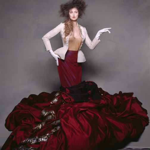 瑞银携手Dior打造“House of Craft”展览