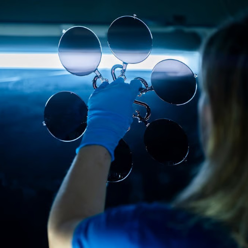 开云眼镜收购意大利镜片制造商Lenti