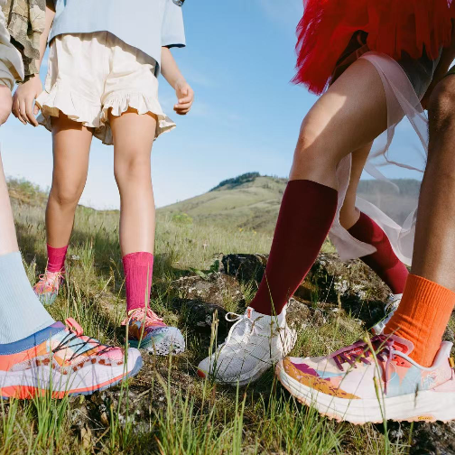 HOKA 携手 StudioPROBA 打造创意联名