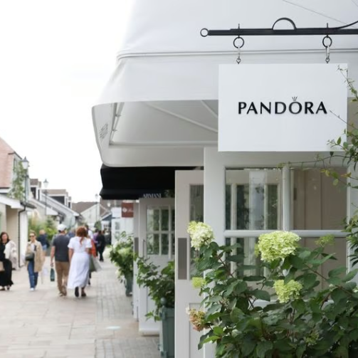Pandora营收下降80% 正考虑对华业务重组