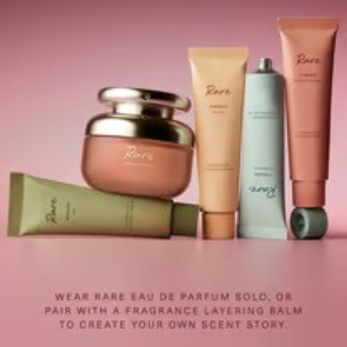 Selena Gomez推出Rare Beauty首款高端香水