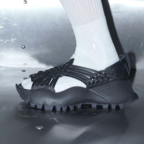 阿迪达斯就挪用墨西哥原住民设计致歉