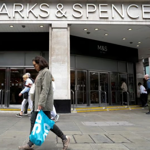 玛莎百货恢复门店自提服务