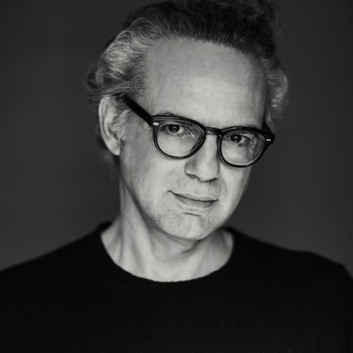 Valentino首席执行官突发辞职