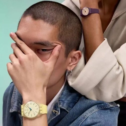 Swatch突发“眯眼”辱华事件