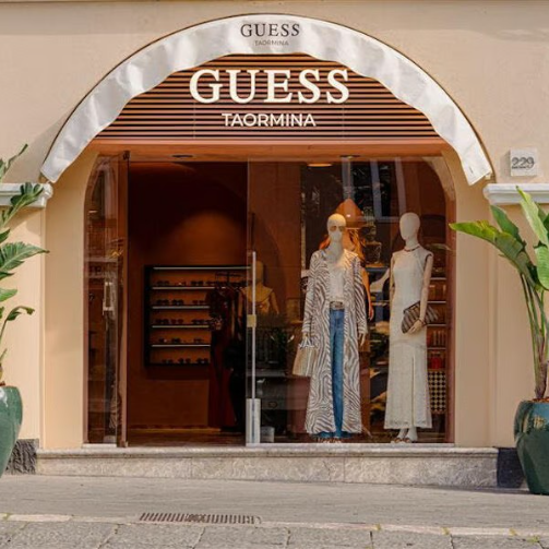 Authentic 14亿美元收购Guess