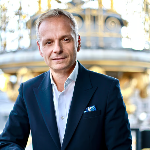 法国春天百货总裁将卸任