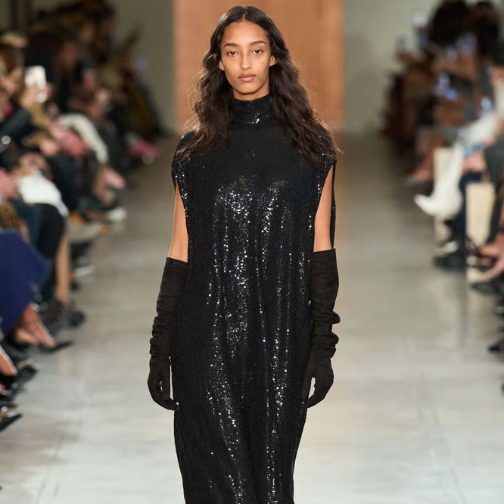 纽约时装周本周开幕，面临改革压力