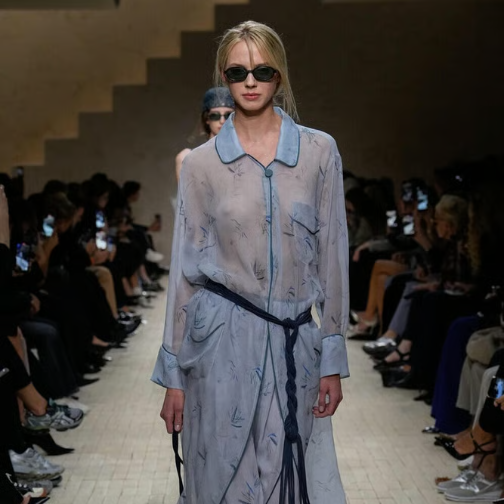 Emporio Armani、Moschino和Roberto Cavalli亮相米兰时装周