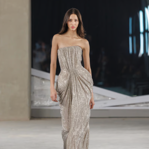 Stella McCartney压轴利雅得时装周，沙特时尚愿景迈向国际