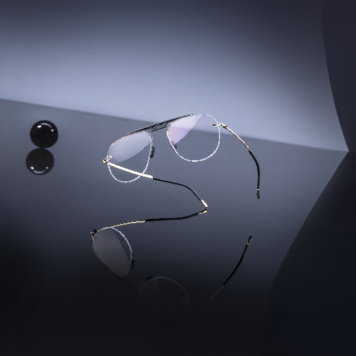 SILHOUETTE诗乐眼镜发布全新ATELIER NEXT金耀系列La Futuriste