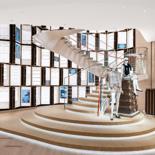 路易威登上海国金中心专卖店焕新启幕