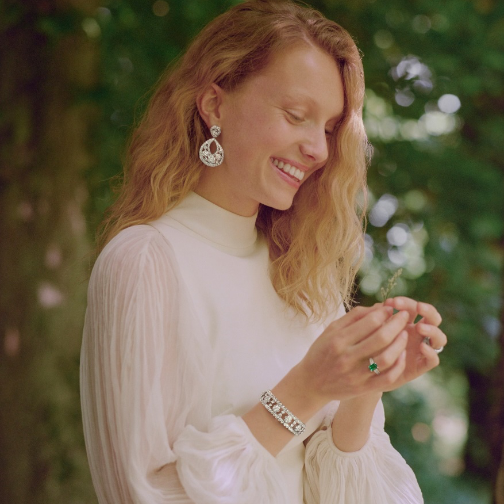 梵克雅宝呈献高级珠宝单颗宝石戒指系列