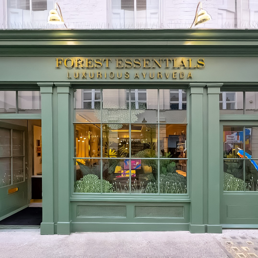 雅诗兰黛集团将收购印度护肤品牌Forest Essentials